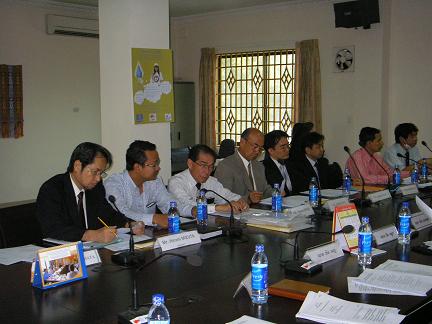 Photo 2. The officer from the Statistical Research and Training Institute (JICA Expert) attended.
