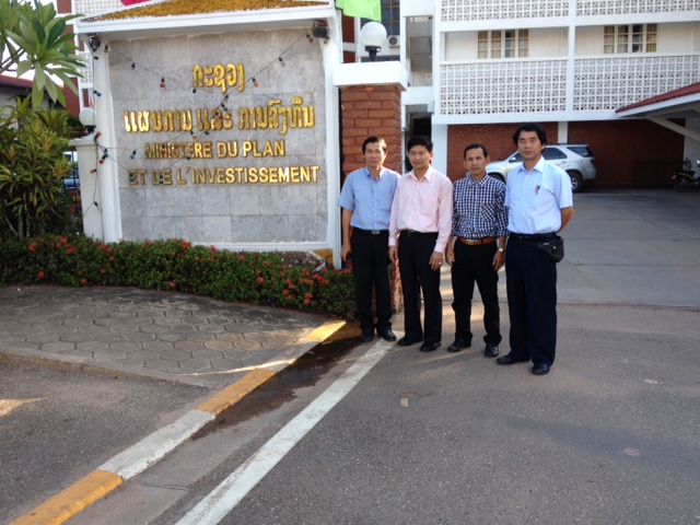 Photo 1. In front of Ministry of Planning and Investment, Laos