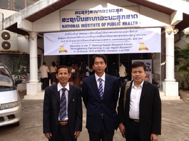 Photo 2. In front of the Ministry of Health in Laos with Cambodian Sattistocal Officers