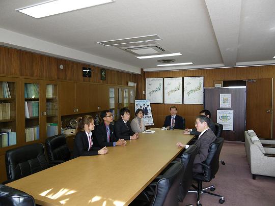 Photo 1. Courtesy Call on Director-General of Statistics Bureau of Japan