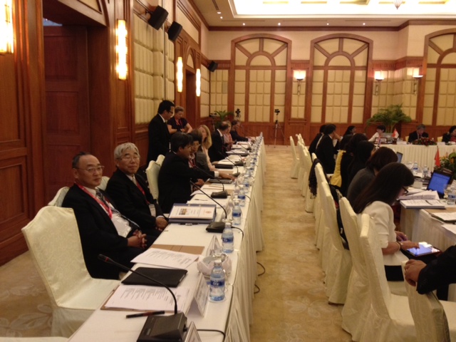 Photo 2. Director General of the National Statistics Center of Japan attended the ASEAN Community Statistical System (Second Session)