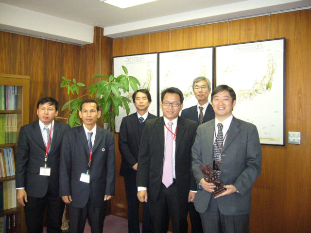 Photo 1. Courtesy Call on Directob-General of Statistics Bureau of Japan