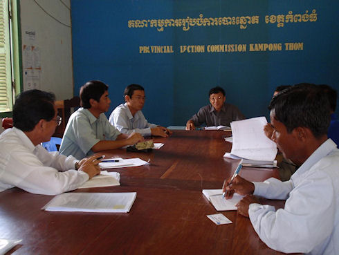 Photo 1. Hearing from Director of Provincial Planning Department in Kampong Thom