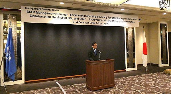 ��{�����R�c��