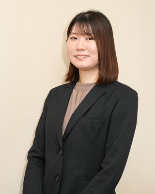河原 里佳